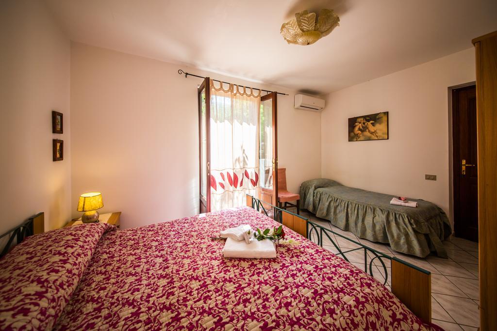 Bed and Breakfast Casa Papiro Città di Lipari Esterno foto