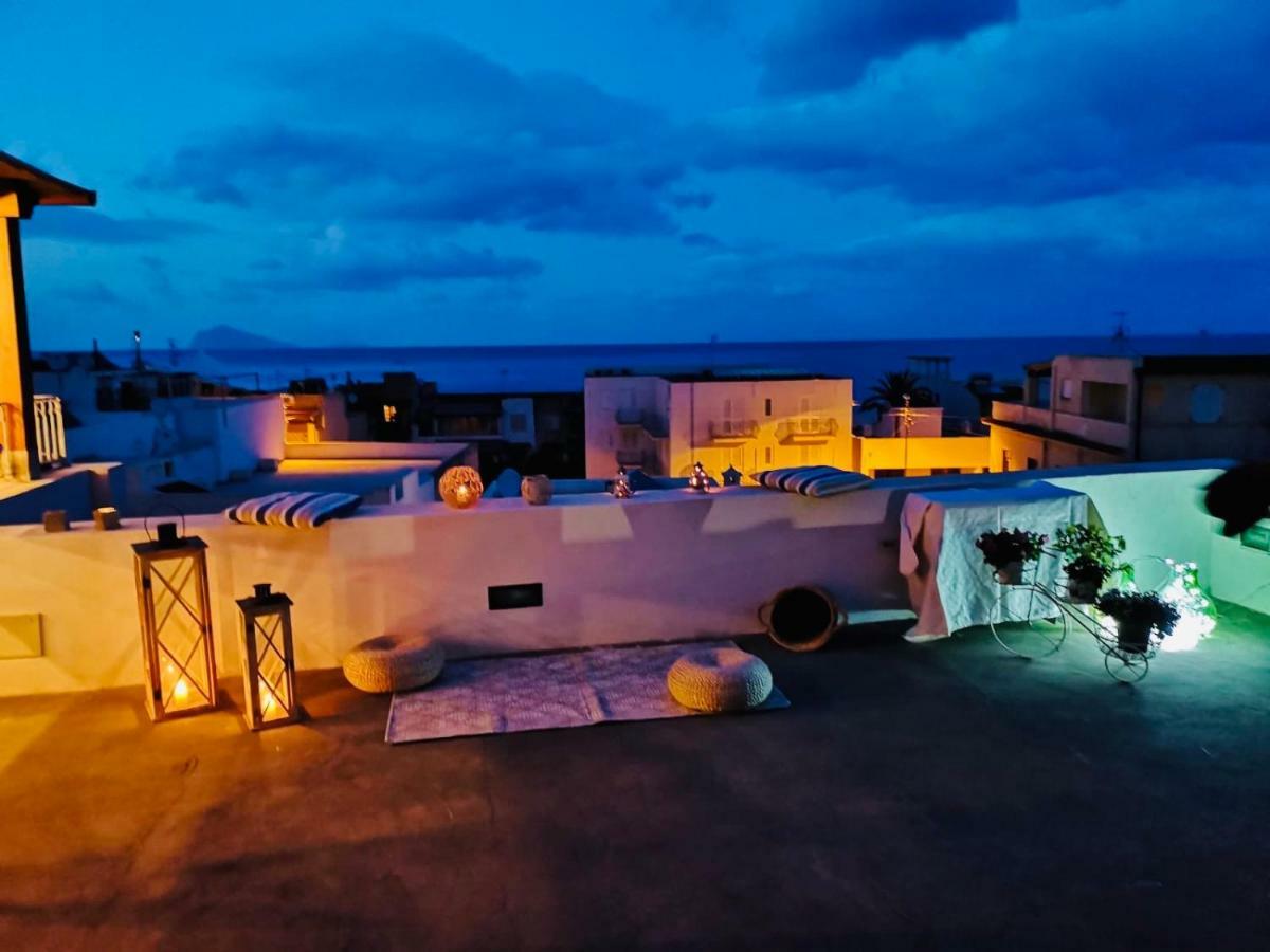 Bed and Breakfast Casa Papiro Città di Lipari Esterno foto